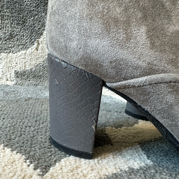 Donald J. Pliner Paisley Gray Suede Round Heel Ankle Boots - Picture 8 of 9